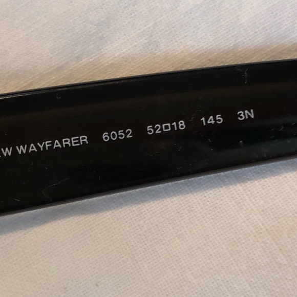 🔥NEW!!🔥 Ray-Ban Wayfarer Color Mix Sunglasses - Picture 6 of 8